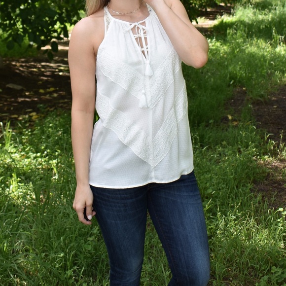 Lace tie top - Picture 3 of 3